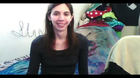 Snapshot of totalfuckingadorable chatting on April 12, 2026, 7:35 am Luna online show from April 12, 2026, 7:35 am