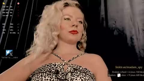 Snapshot of totally_spy chatting on June 18, 2026, 9:14 am Madam Viktoria Vacation in Portugal 2811 - 0412 online show from June 18, 2026, 9:14 am