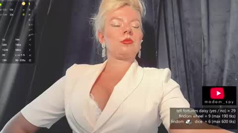 Snapshot of totally_spy chatting on August 2, 2026, 1:42 pm Madam Viktoria Vacation in Portugal 2811 - 0412 online show from August 2, 2026, 1:42 pm