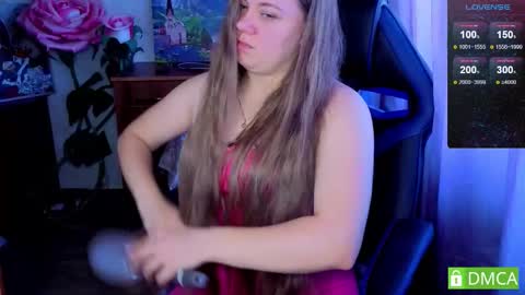   online show from October 14, 2025, 9:54 am