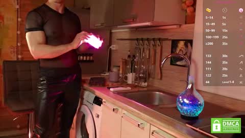 Paul online show from November 19, 2025, 3:39 am