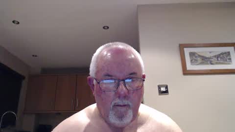 Snapshot of touchwood25 chatting on February 8, 2025, 5:29 pm TOUCHWOOD25 online show from February 8, 2025, 5:29 pm