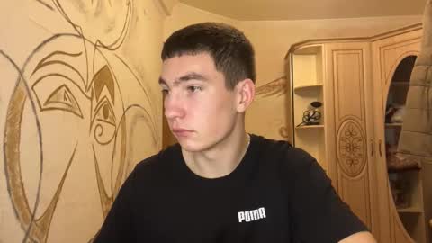 Snapshot of touchx_ chatting on November 9, 2025, 2:48 pm Max online show from November 9, 2025, 2:48 pm