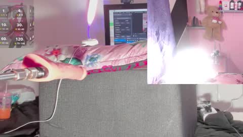 touk_kira online show from November 27, 2025, 3:08 am