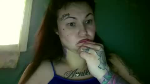 Snapshot of toxicanikki chatting on June 4, 2026, 5:41 pm toxicanikki online show from June 4, 2026, 5:41 pm