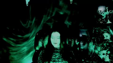 Snapshot of toxicdomme chatting on May 26, 2026, 6:04 pm toxicdomme online show from May 26, 2026, 6:04 pm