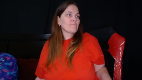 Lilly Miss Mistress Goddess Maam Queen Boss online show from April 19, 2026, 3:11 pm