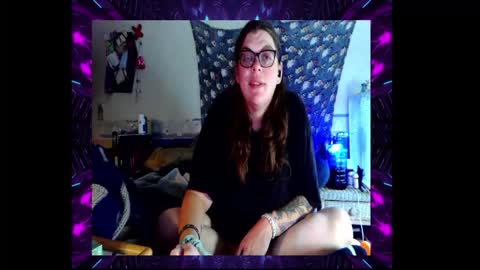 Toxiclove1311 online show from December 4, 2025, 8:50 pm