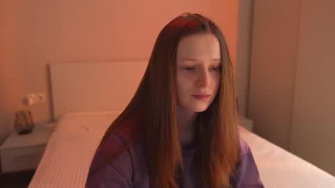 Bella online show from November 27, 2025, 4:09 pm