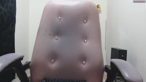 toxca69 online show from April 19, 2026, 6:02 am