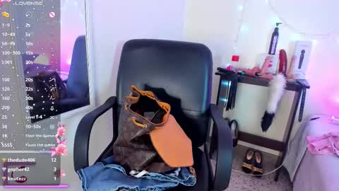 Snapshot of tracy_lambo chatting on February 3, 2026, 6:22 am tracy online show from February 3, 2026, 6:22 am