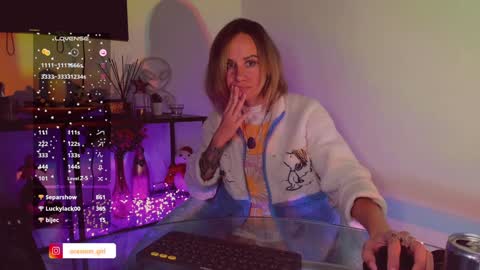 Hey my name is Kiri Kiri online show from January 9, 2025, 2:11 am