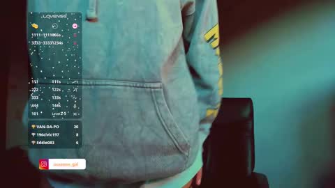 Hey my name is Kiri Kiri online show from February 25, 2025, 2:33 pm