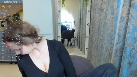 Kate online show from February 2, 2025, 5:21 am