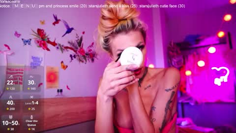 trans ballerina online show from November 8, 2025, 11:43 am