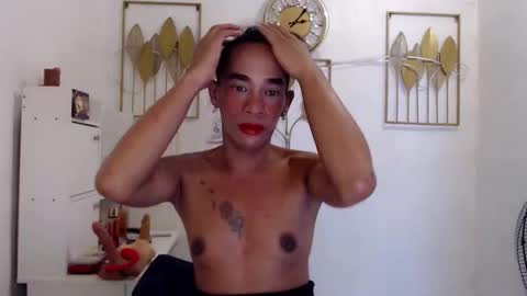 transeugene1990 online show from April 5, 2026, 4:26 pm