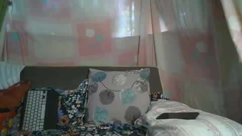 transhottie28 online show from February 4, 2025, 6:04 am