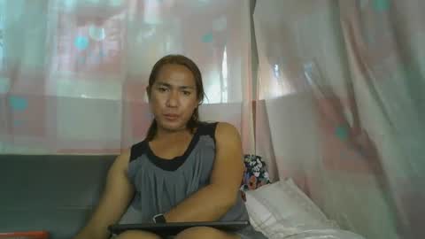 transhottie28 online show from February 5, 2025, 3:55 am