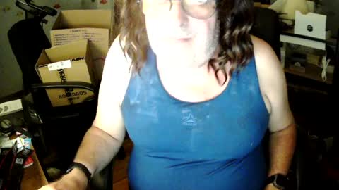 Snapshot of transmtfhello chatting on August 1, 2026, 1:05 am Peter online show from August 1, 2026, 1:05 am