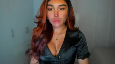 Snapshot of transnextdoor_ chatting on January 7, 2025, 6:45 pm ALMIGHTY GODDESS VALENTINA online show from January 7, 2025, 6:45 pm