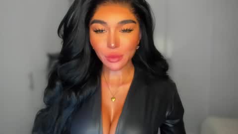 Snapshot of transnextdoor_ chatting on January 21, 2025, 6:55 pm ALMIGHTY GODDESS VALENTINA online show from January 21, 2025, 6:55 pm