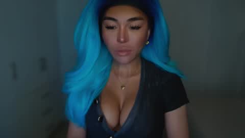 Snapshot of transnextdoor_ chatting on February 13, 2025, 12:02 am ALMIGHTY GODDESS VALENTINA online show from February 13, 2025, 12:02 am