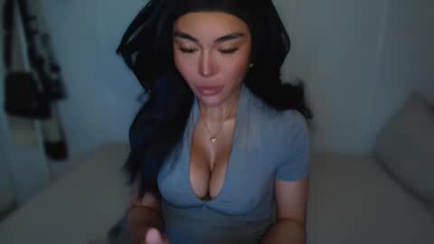Snapshot of transnextdoor_ chatting on February 17, 2025, 9:52 pm ALMIGHTY GODDESS VALENTINA online show from February 17, 2025, 9:52 pm