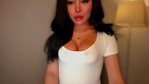 Snapshot of transnextdoor_ chatting on September 15, 2025, 10:10 pm ALMIGHTY GODDESS VALENTINA online show from September 15, 2025, 10:10 pm