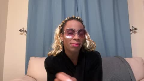 Snapshot of tranybigcock chatting on August 10, 2026, 3:32 am tranybigcock online show from August 10, 2026, 3:32 am