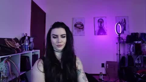 Snapshot of trapqueenskullcrush89 chatting on February 16, 2026, 10:28 pm trapqueenskullcrush89 online show from February 16, 2026, 10:28 pm
