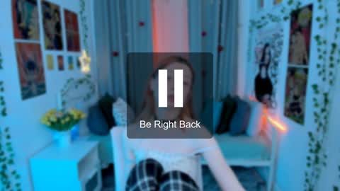 Nyuta Hartmann online show from December 14, 2024, 7:14 pm