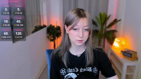 Nyuta Hartmann online show from February 23, 2025, 8:22 pm