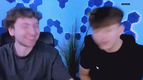 Travis online show from March 6, 2026, 9:50 am