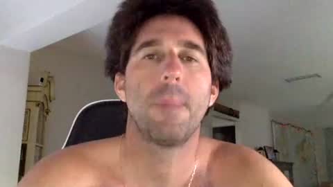 TravisKenn online show from October 21, 2025, 6:08 pm