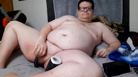 Snapshot of treatbobnice chatting on February 18, 2026, 5:09 pm Treat Bob Nice online show from February 18, 2026, 5:09 pm