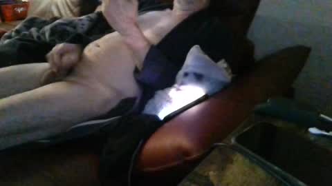 trebgeis1 online show from March 14, 2026, 5:35 am