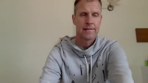 Snapshot of trebo00788 chatting on February 9, 2025, 9:26 am trebo00788 online show from February 9, 2025, 9:26 am