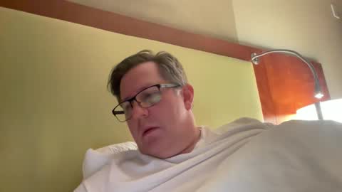 treborinthesky online show from April 21, 2026, 2:26 am