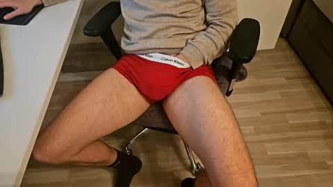 tree1989 online show from March 7, 2026, 8:50 pm