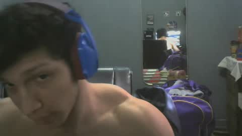Snapshot of tremboman10 chatting on August 9, 2026, 6:24 pm Trembo man online show from August 9, 2026, 6:24 pm