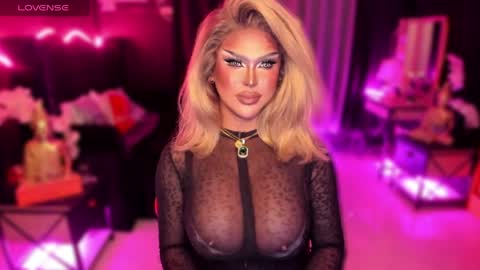 Jade online show from June 1, 2026, 3:14 pm