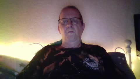 Fe-fi-fo-fum online show from November 1, 2025, 6:59 am