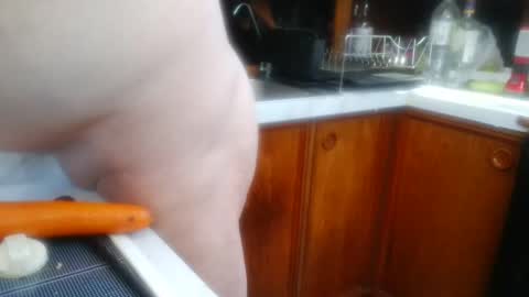 trevluv77 online show from December 25, 2024, 2:14 am