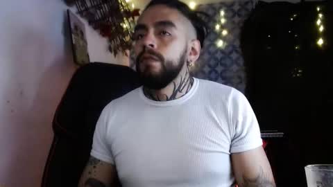 Snapshot of trevor_hilton_ chatting on October 7, 2025, 2:09 am trevor online show from October 7, 2025, 2:09 am