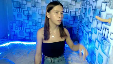 Snapshot of trexie215765 chatting on June 23, 2026, 1:58 am trexie215765 online show from June 23, 2026, 1:58 am