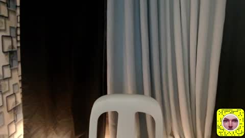 Snapshot of trexie215765 chatting on July 13, 2026, 4:37 am trexie215765 online show from July 13, 2026, 4:37 am
