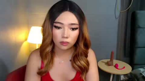 trexie_fucks15 online show from November 17, 2025, 7:47 am