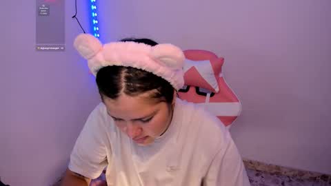 Snapshot of trianna_sweet chatting on February 27, 2026, 3:23 pm trianna_sweet online show from February 27, 2026, 3:23 pm