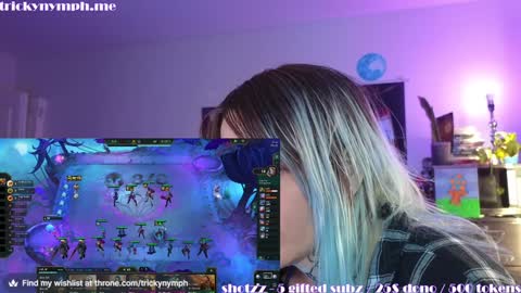 Cassie online show from December 8, 2024, 3:13 pm