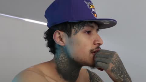 - trieone online show from December 10, 2024, 8:27 pm